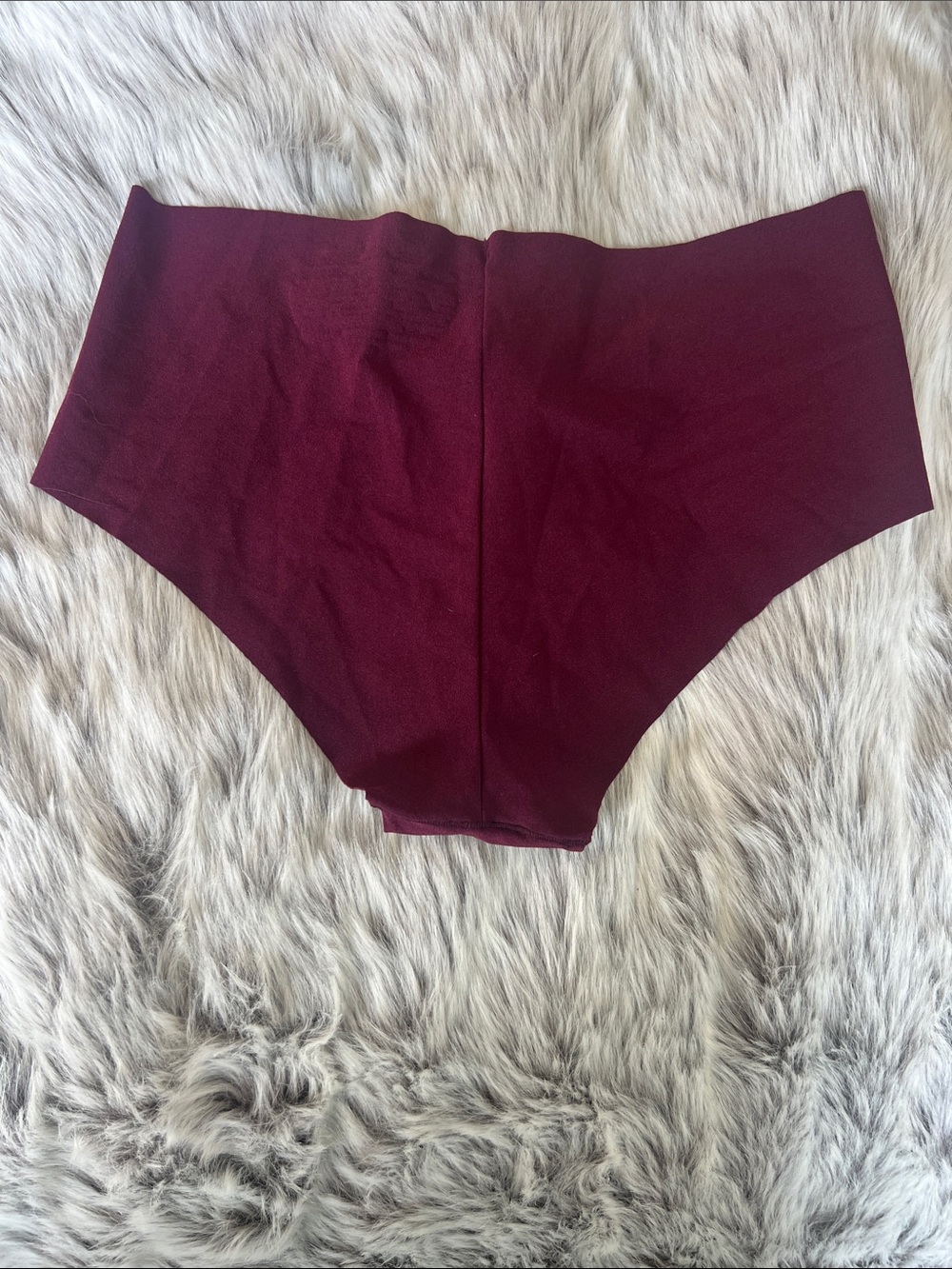 Victoria's Secret Seamless Hipster Panty - Wine with Gold Logo - Picture 3 of 6